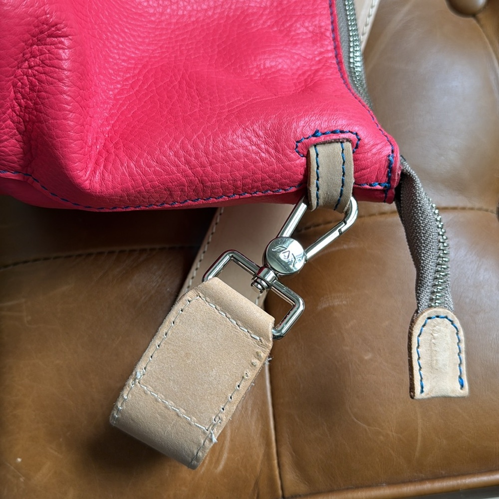 Consuela Maren Your Way Vibrant Pink Shoulder Bag - Picture 5 of 11